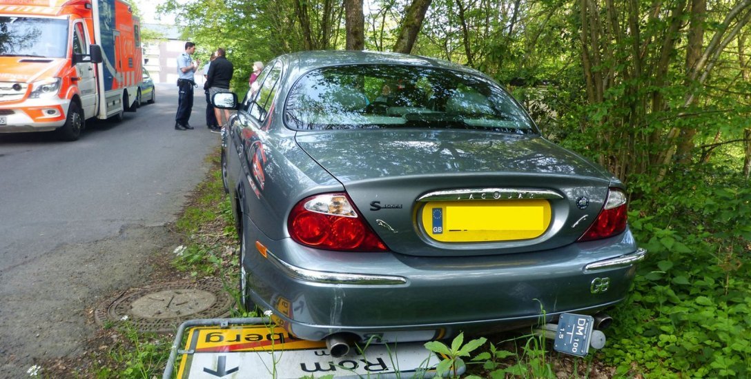 `ரோம் நகருக்குப் புறப்பட்டார்; சென்றது ஜெர்மன் ரோம்!'- சேட்டிலைட் மேப்பை நம்பி பயணித்தவருக்கு நடந்த அதிர்ச்சி!