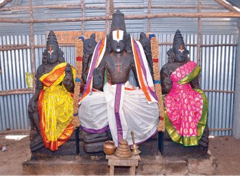 தேவர்கள் தொழும் திருத்தலத்தில் திருப்பணிக்குக் காத்திருக்கும் திருக்கோயில்! தேவர்கள் தொழும் திருத்தலத்தில் திருப்பணிக்குக் காத்திருக்கும் திருக்கோயில்!